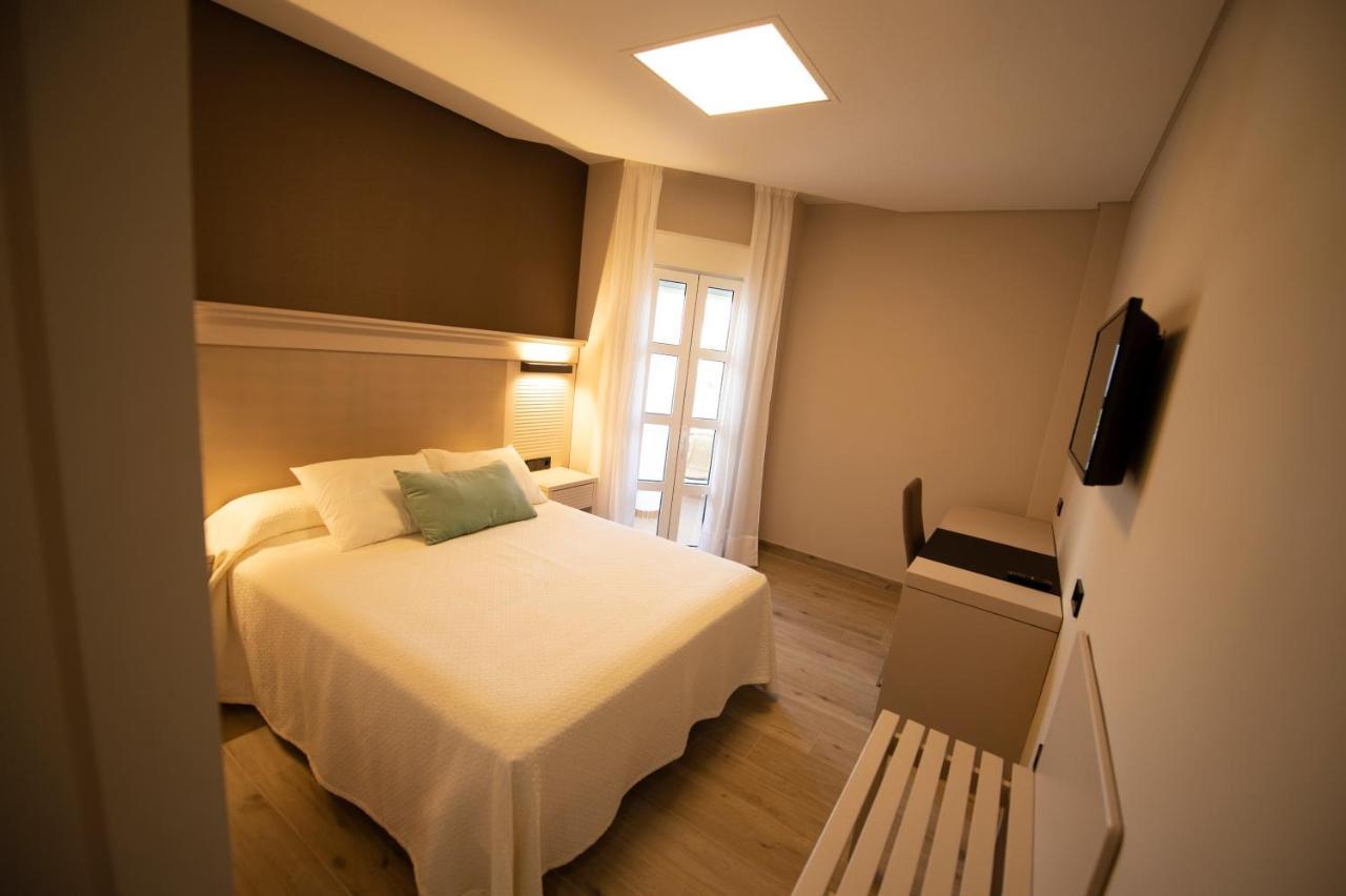 Hotel Diufain Conil De La Frontera Eksteriør bilde