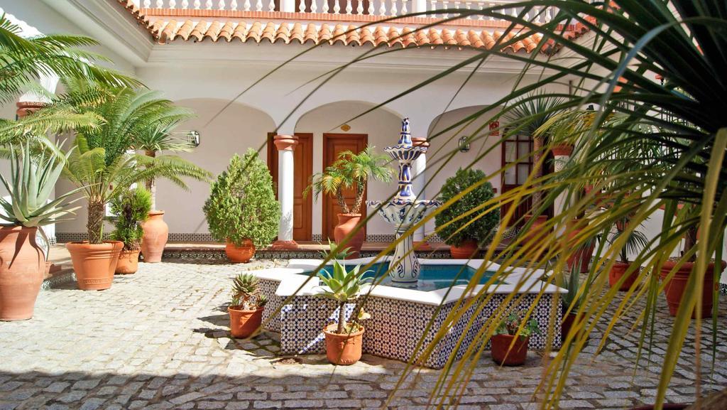 Hotel Diufain Conil De La Frontera Eksteriør bilde