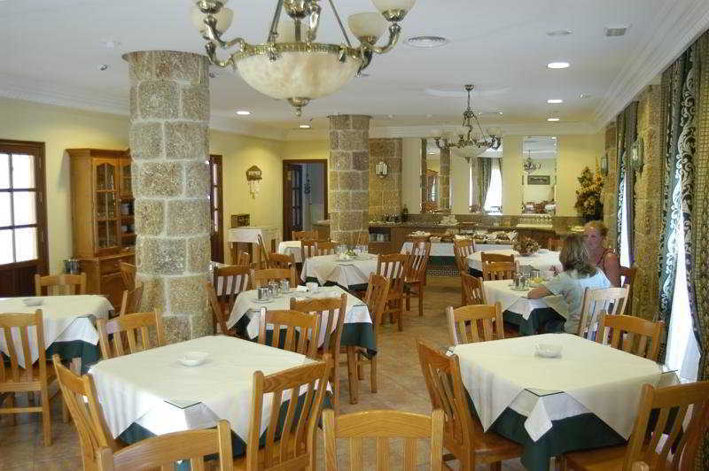 Hotel Diufain Conil De La Frontera Restaurant bilde